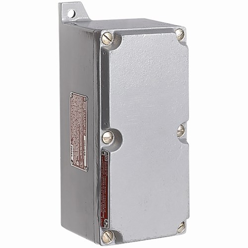 HUB-SWBC83_1 - 62fcad2c-8fb1-4dd1-8ca7-e4834a1aeb20.jpg